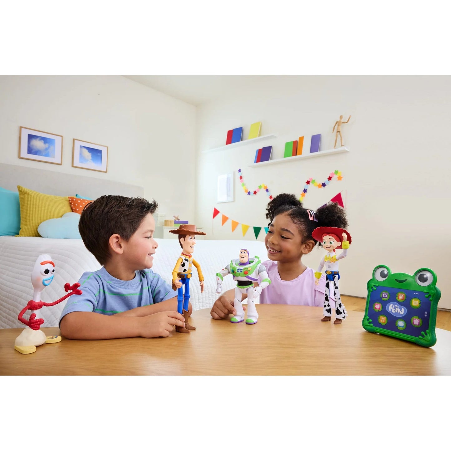 Disney -  Pixar - Toy Story 5 Interactables Forky 7-Inch Figure - Mattel