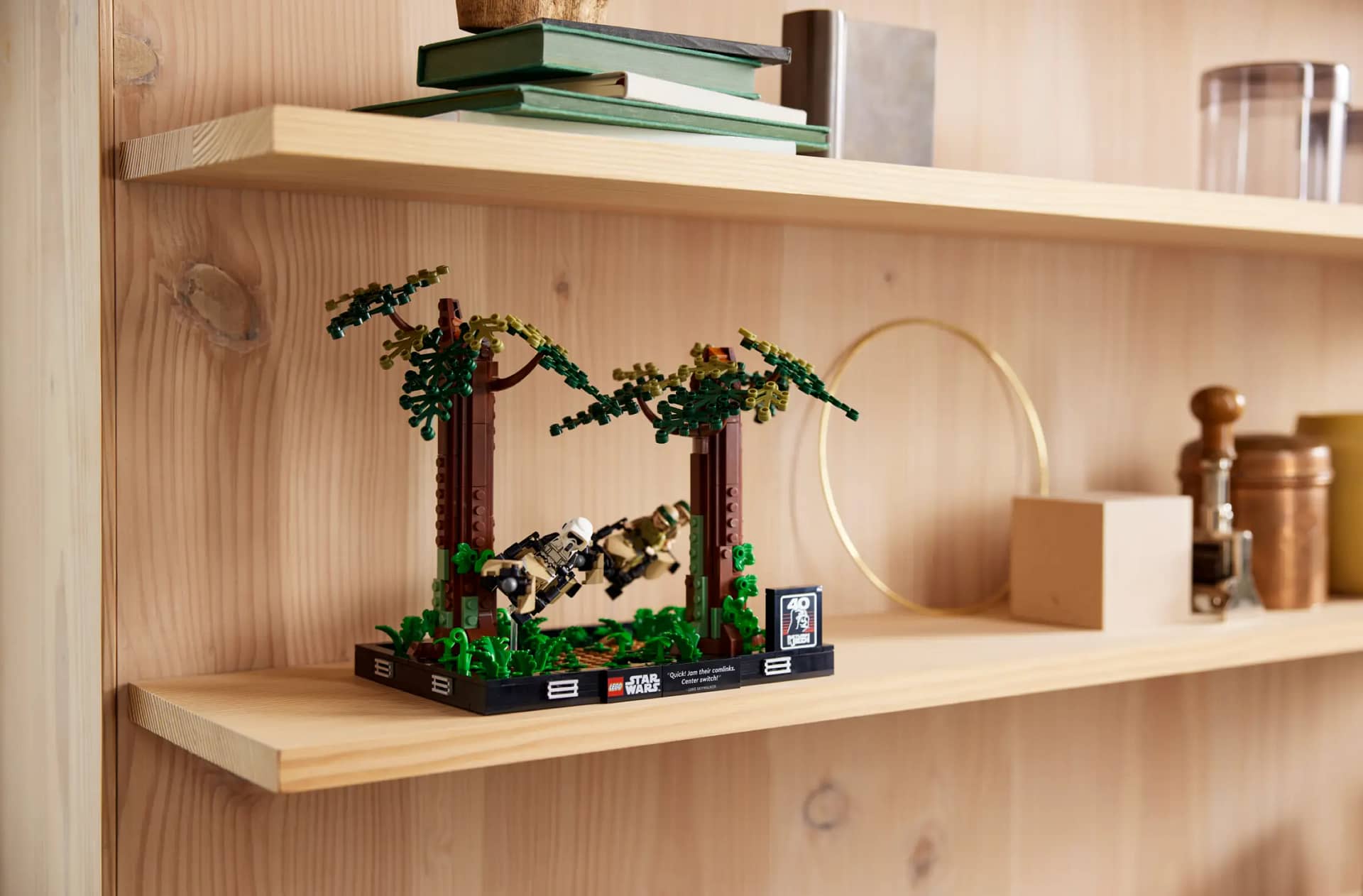 LEGO 75353 Endor Speeder Chase Diorama - Star Wars