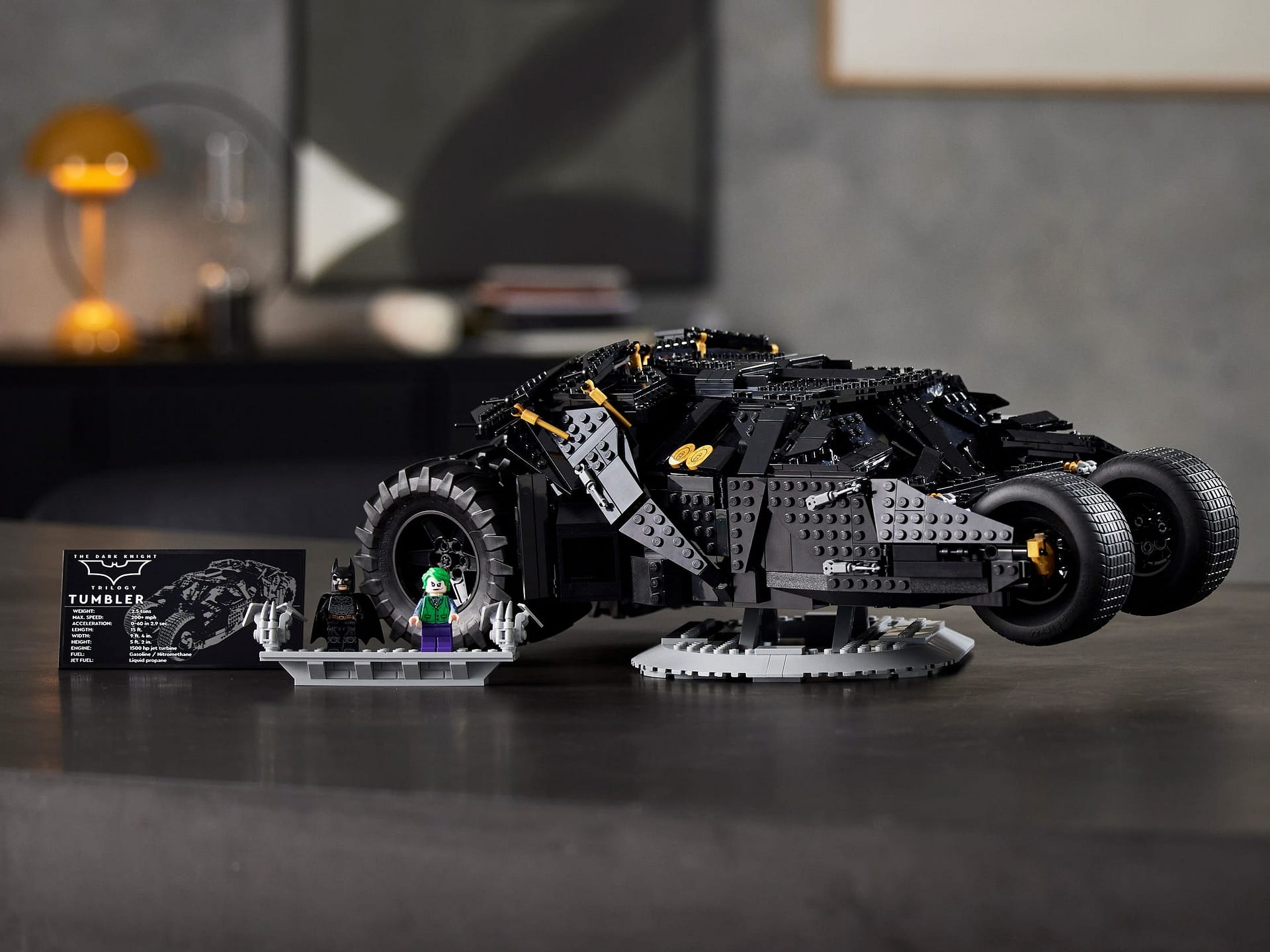 LEGO 76240 DC Batman Batmobile Tumbler - DC Super Heroes