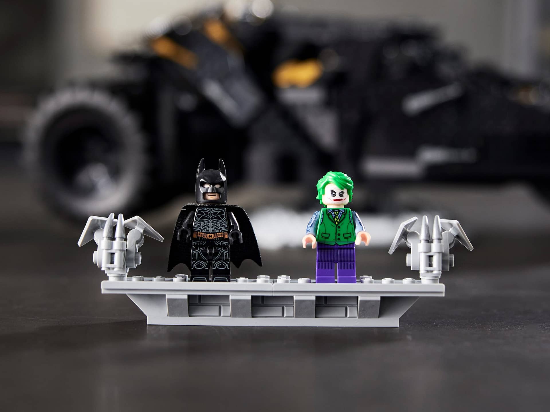 LEGO 76240 DC Batman Batmobile Tumbler - DC Super Heroes