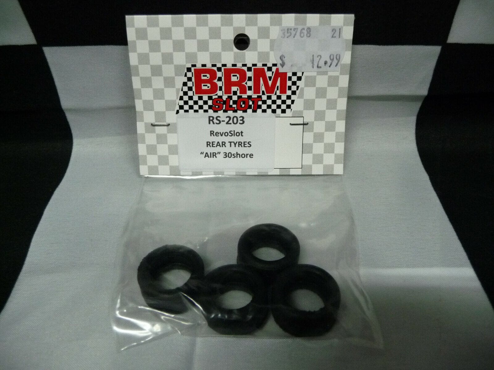 BRM - SLOT RS-203 RevoSlot Rear Tyres AIR 30shore
