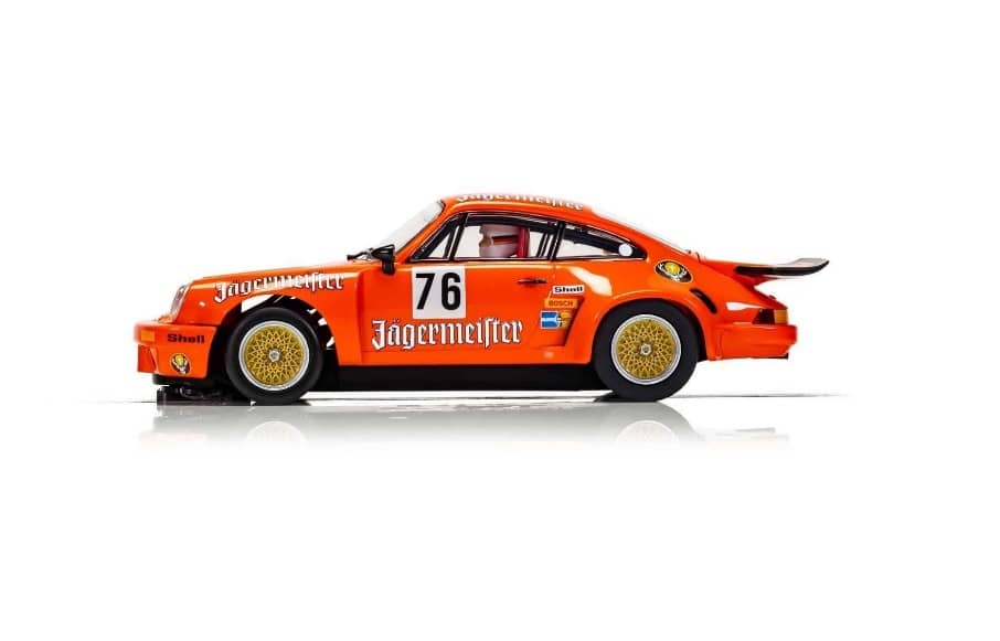 Scalextric C4211 1:32 Porsche 911 Carrera RSR  Slot Car Suit Carrera