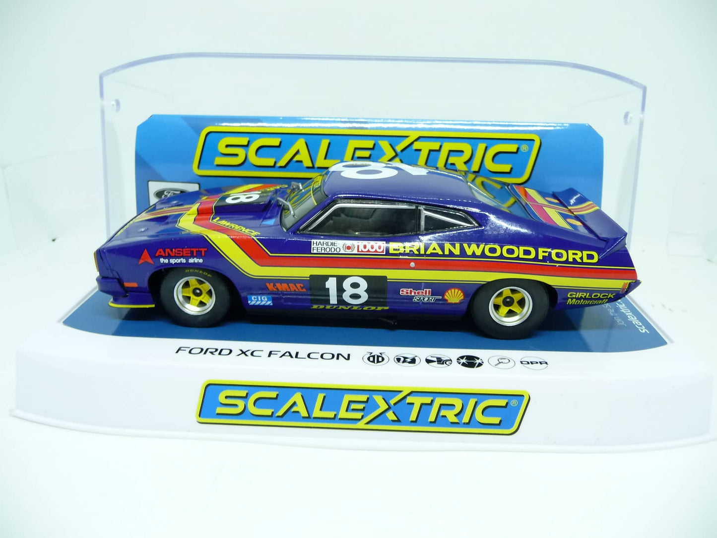 Scalextric C4260 1:32 Ford Falcon XC No18 Bathurst 1978 Slot car suit Carrera