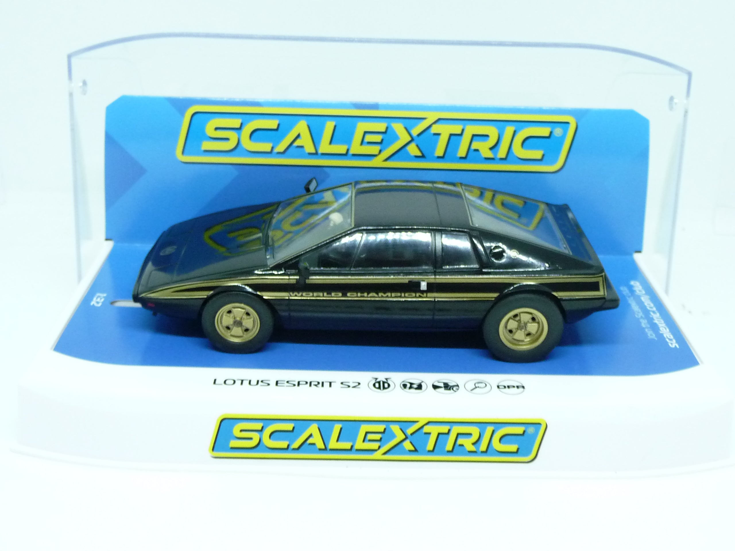 Scalextric - C4253 Lotus Esprite S2 World Championship Commemorative slot car also suits Carrera