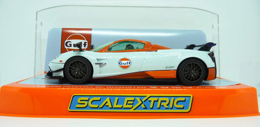 Scalextric -  C4335 Pagani Huayra Bc Roadster - Gulf Edition
