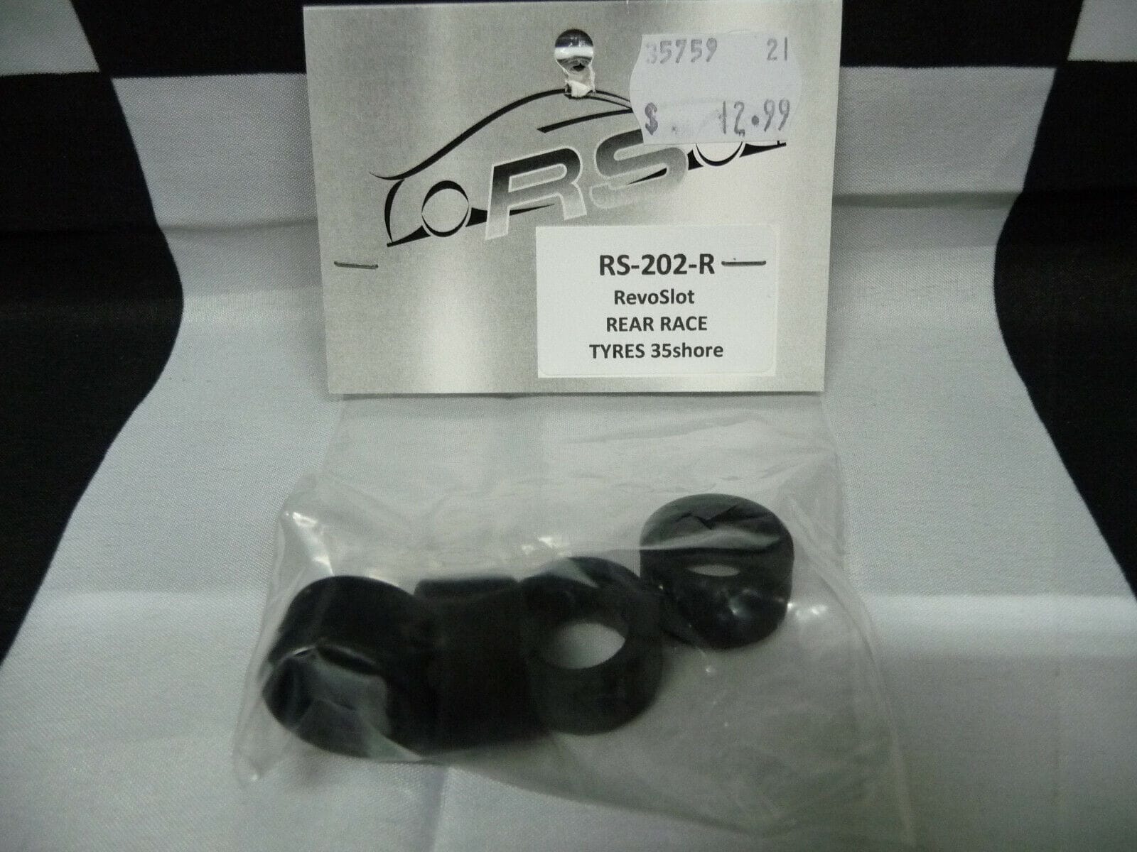 RevoSlot - RS-202R RevoSlot Rear Race Tyres 35shore