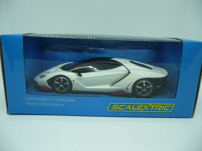 Scalextric -  C4087 1:32 Lamborghini Centenario WHITE Slot Car Suit Carrera